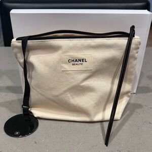 Chanel Beauté Cream Cosmetic Bag with Zip top.  Box Included.  New/ Unused